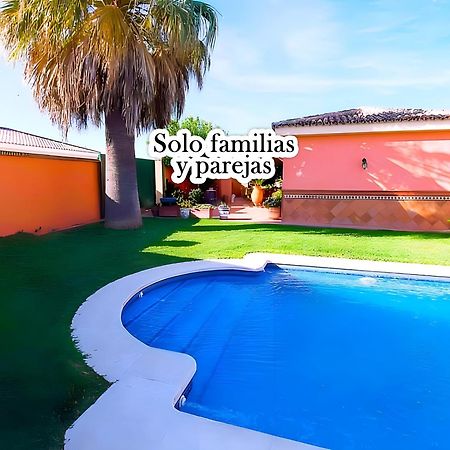 Chalet Piscina Privada El Puerto De Santa Maria Villa Exteriör bild